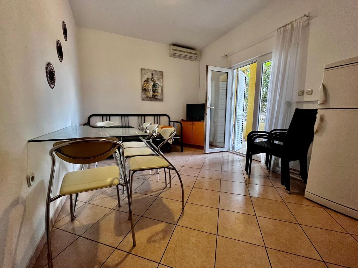 Franco Apartment *